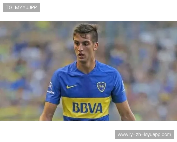 乌拉圭队后卫吉梅内斯在巴黎奥运会上表现出色，乌拉圭 吉梅内斯