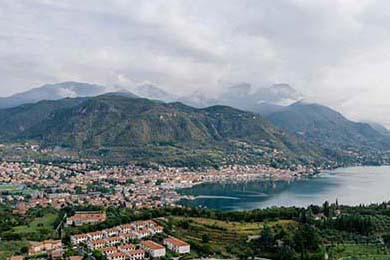 中超场均传球次数排名对照，中超场均观众人数